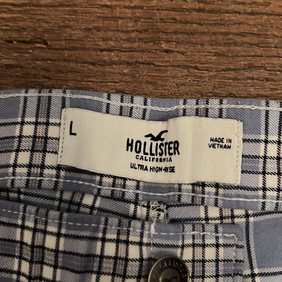 Hollister Pants - Picture 3 of 5